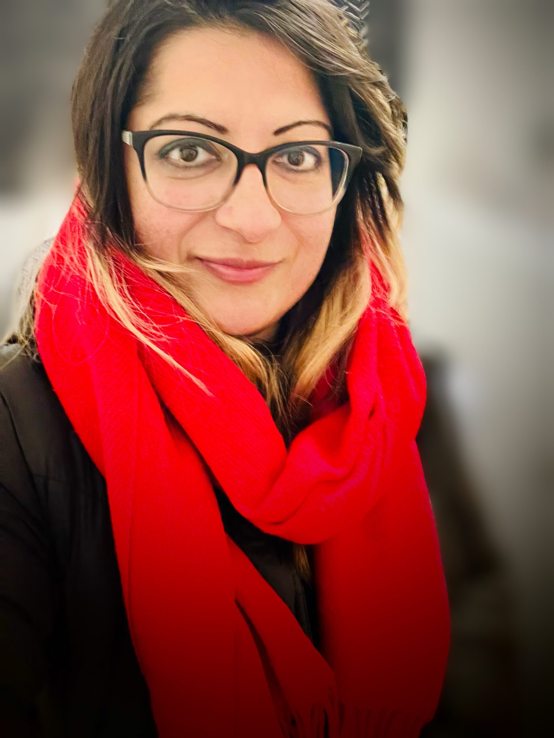 Komal Mansoor SEO and Content Marketing Consultant